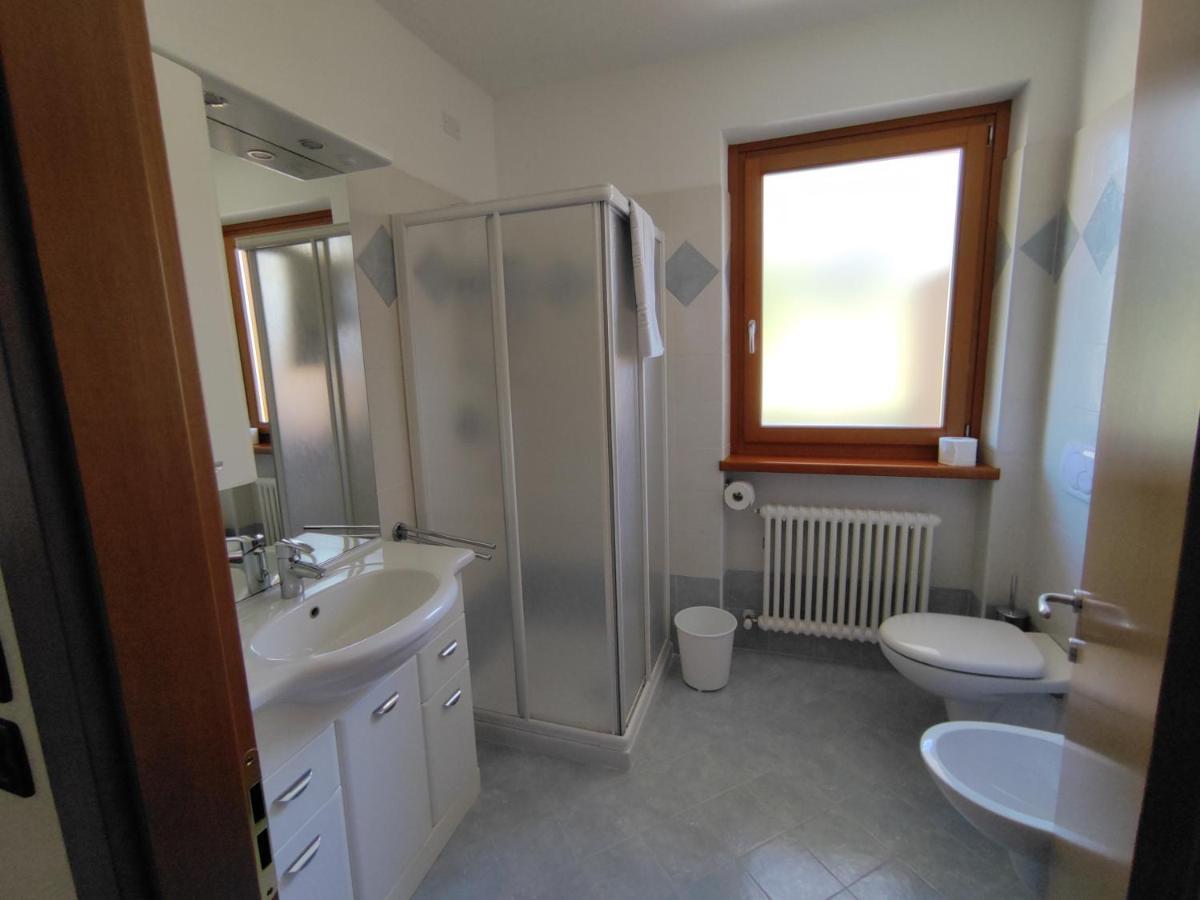 Aparthotel Residenza Arcobaleno Tenno Zewnętrze zdjęcie